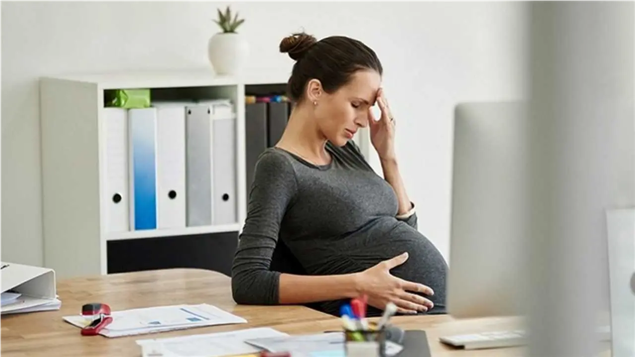 بدل إضافي كبير.. شروط الحصول على راتب إجازة الوضع 2025